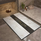 Tapis de bain minimaliste pour salle de bain chic