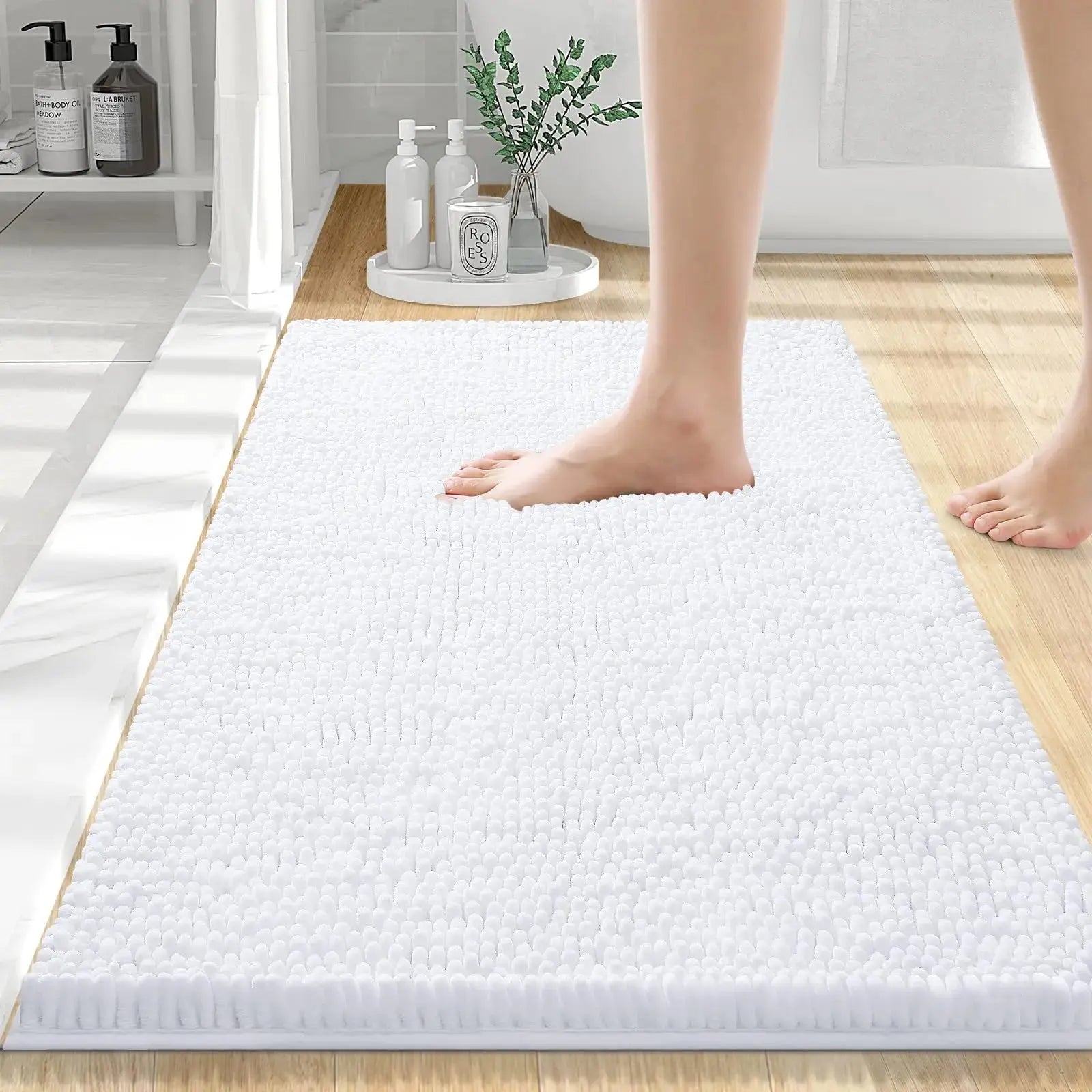 Tapis de bain doux absorbant pour salle de bain élégante