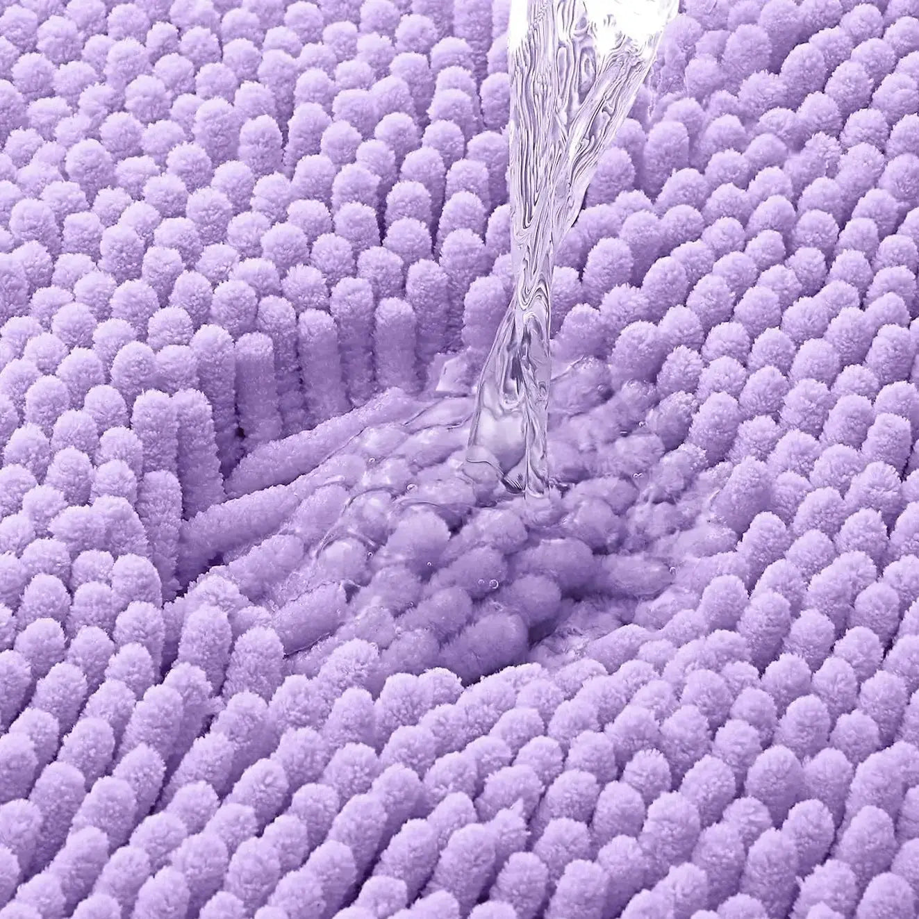 Tapis de bain ultra absorbant design moderne pour salle de bain élégante