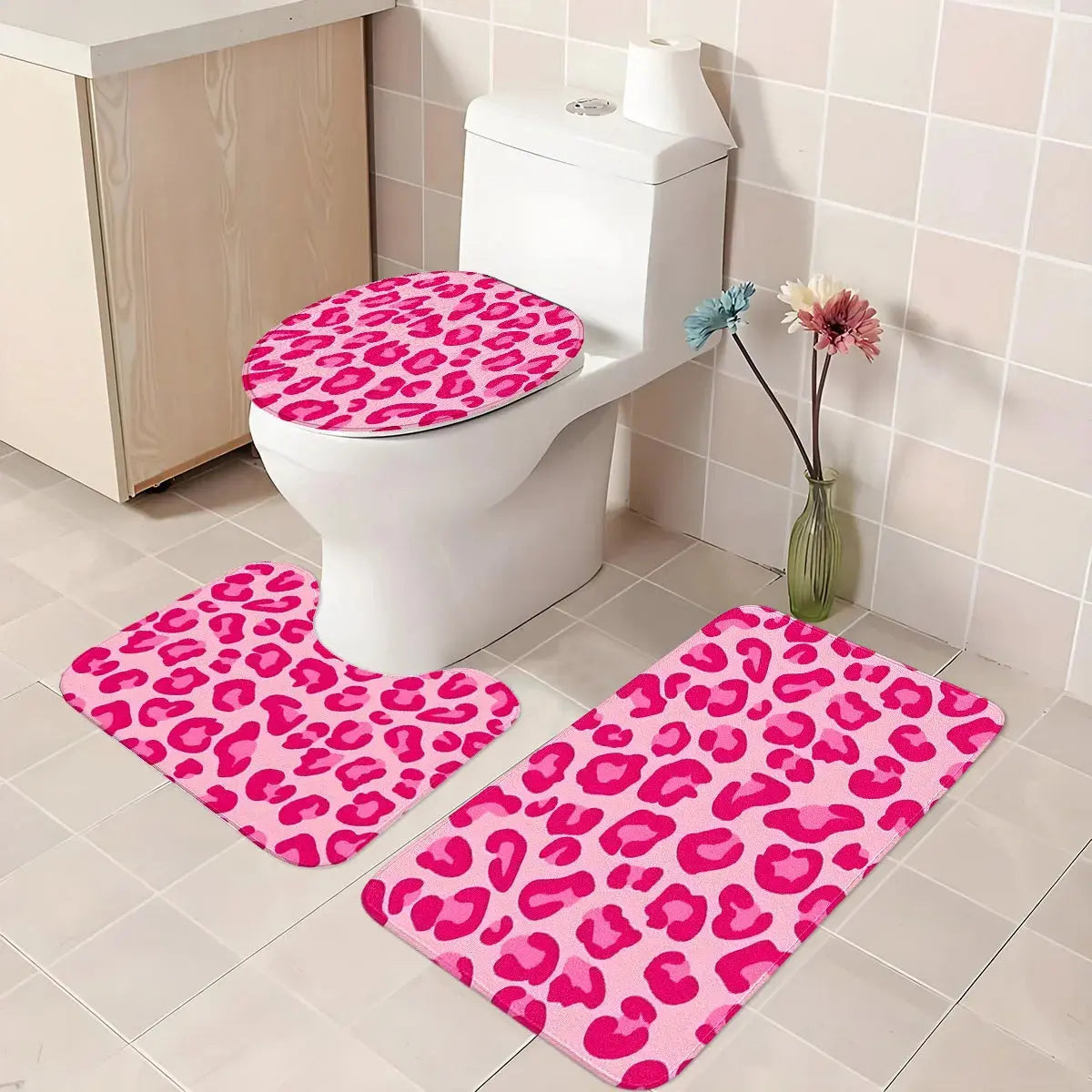 Tapis salle de bain trois pièces léopard rose