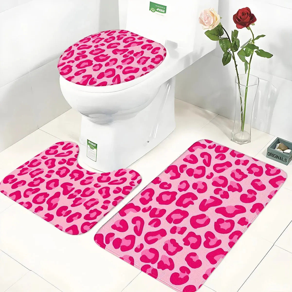 Tapis salle de bain trois pièces léopard rose 1