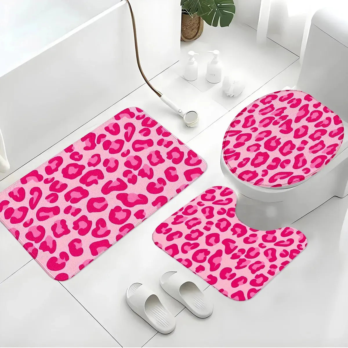Tapis salle de bain trois pièces léopard rose 2